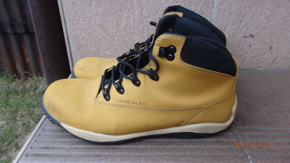 Buty męskie - firmowe Cropp - rozmiar 44 (28,5)