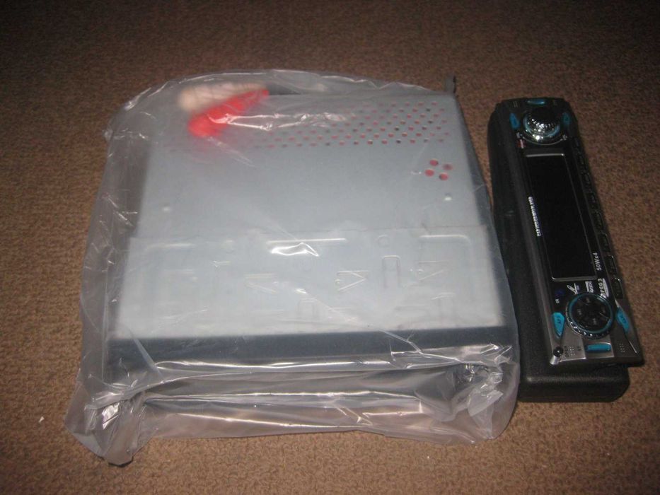 Auto-Rádio/Novo e Embalado!