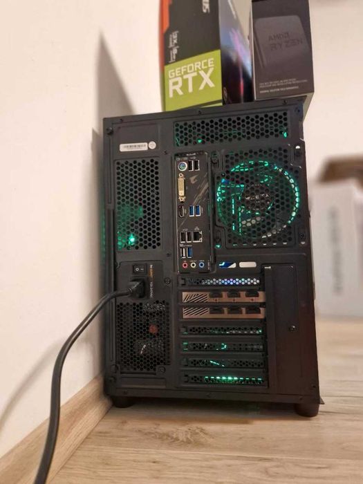 Komputer gamingowy Ryzen 9 5950X / RTX 3070 / 32 GB RGB / 2 TB M.2