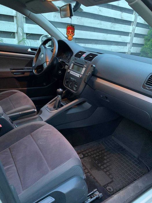 VW Golf 5 Variant 1.9 TDI Comfortline 1K5 2007 года, универсал.