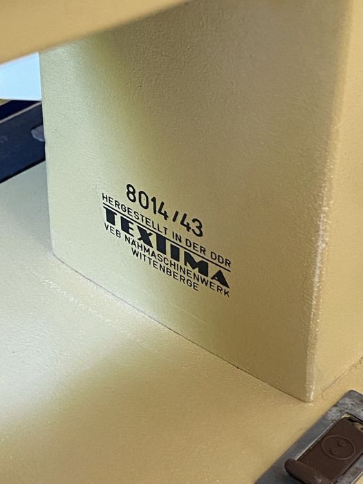 швейна машинка Veritas 8014/43