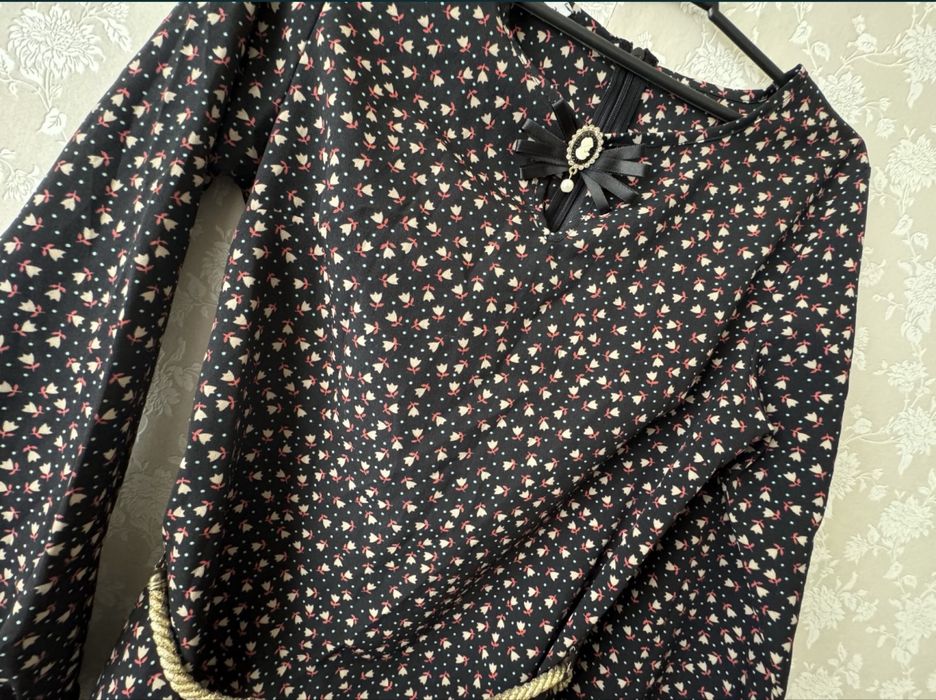 Блузка на дівчіну