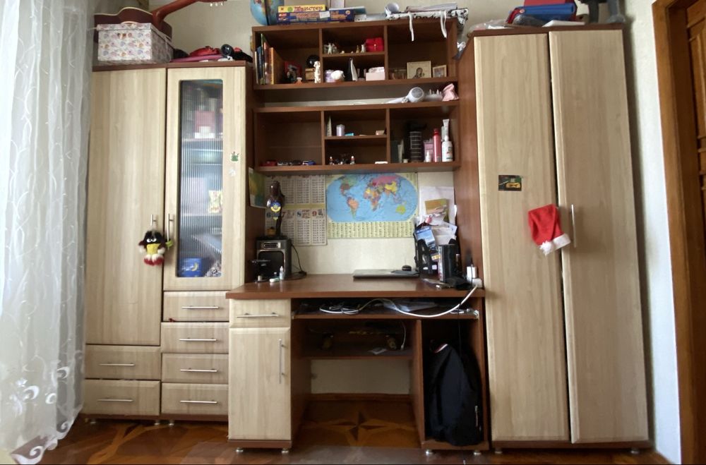 Стінка в дитячу кімнату