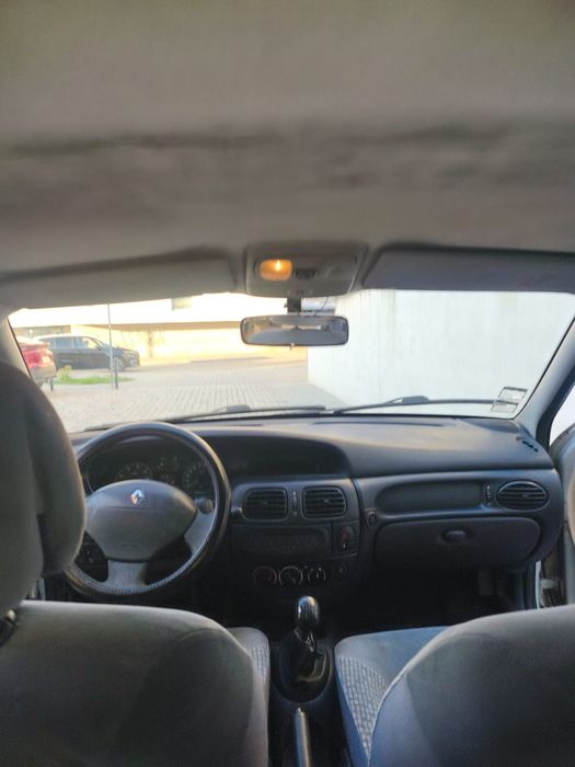 Carro renault megane