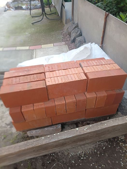 ПРОДАМ ЦЕГЛУ (Залишки після будівництва)
