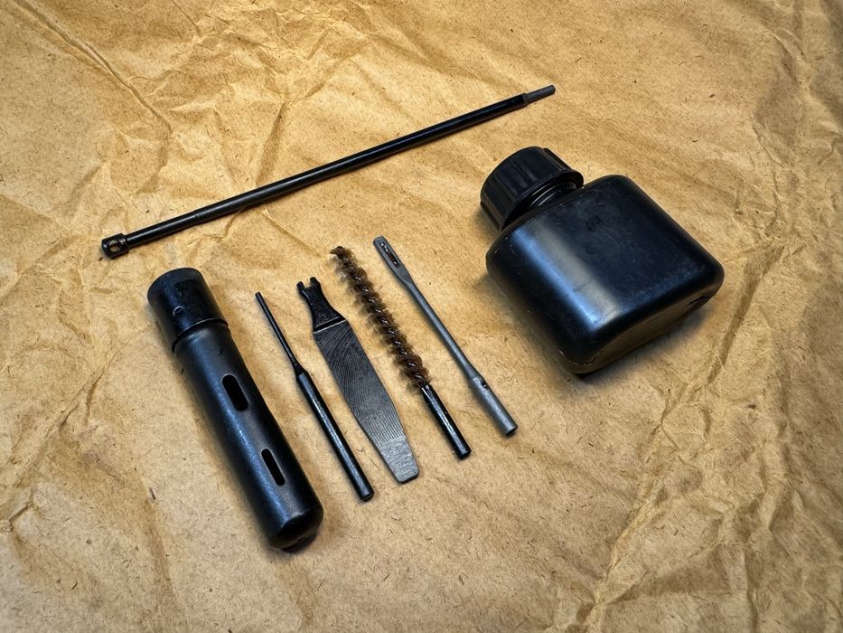 Комплект для АКСУ пенал 5.45, пластикова масльонка, шомпол з різьбою