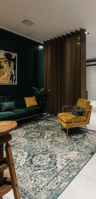 Vendo Sofa em veludo verde