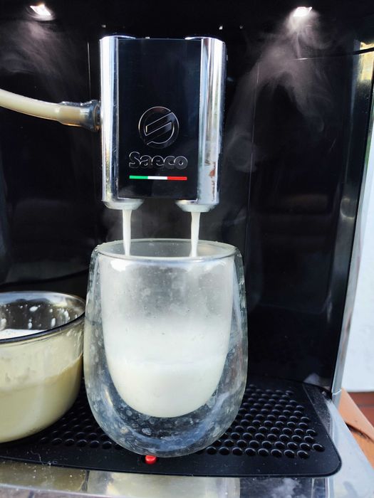 Кавомашина кофемашина Saeco GranAroma SM6580