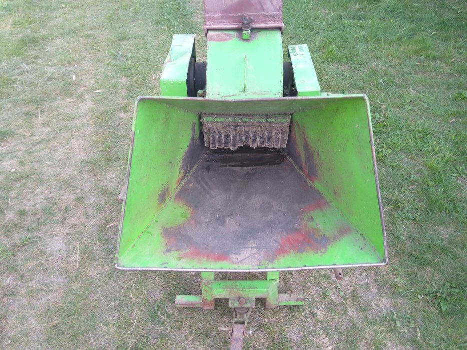 Rębak do gałęzi pod traktor,ciągnik,wom