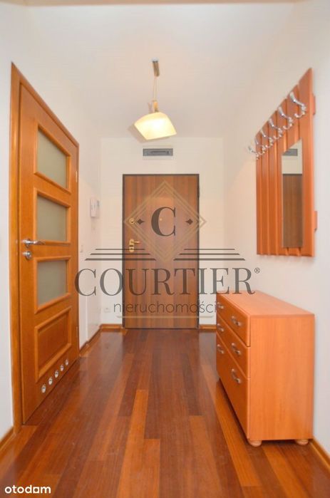 Klimatyzacja - Balkon 10 m²-Ochrona- Media Miejskie - Więcej