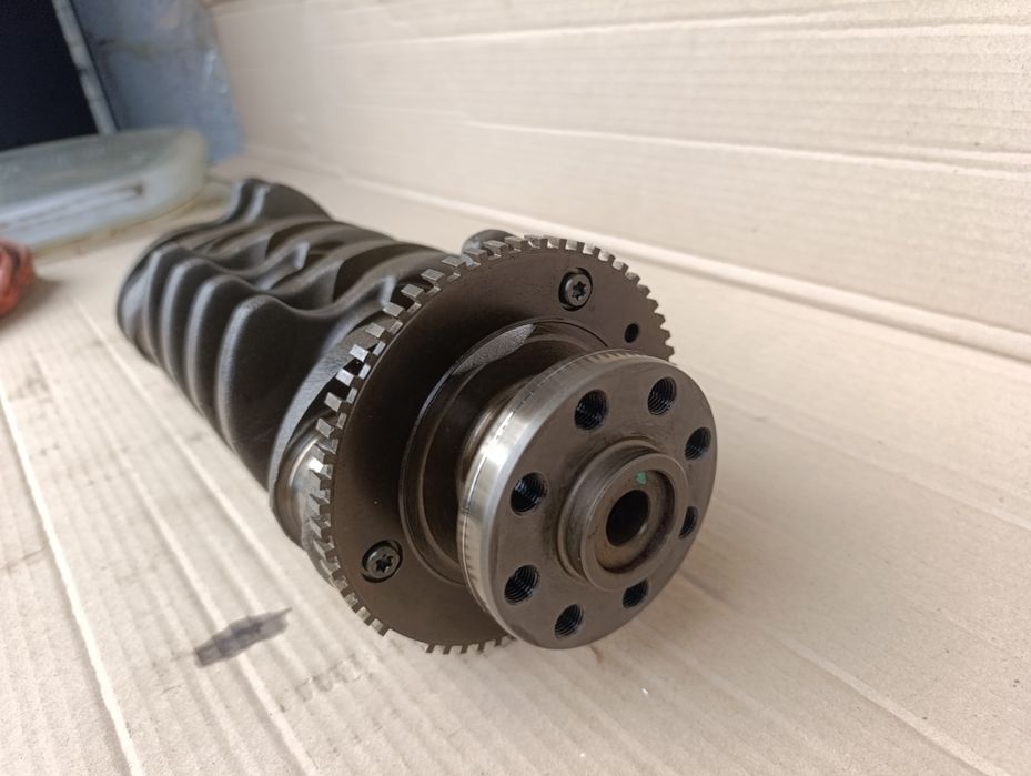 Продам колінвал 1.7 A17DTR Z17DTR Opel Zafira B опель Зафіра б