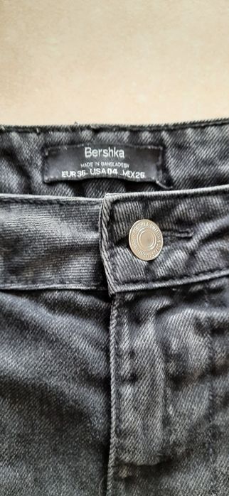 Spodnie jeansowe Bershka 36