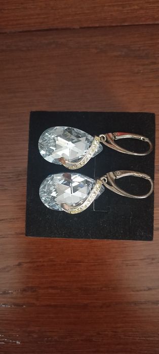 Kolczyki z cyrkoniami srebro próby 925