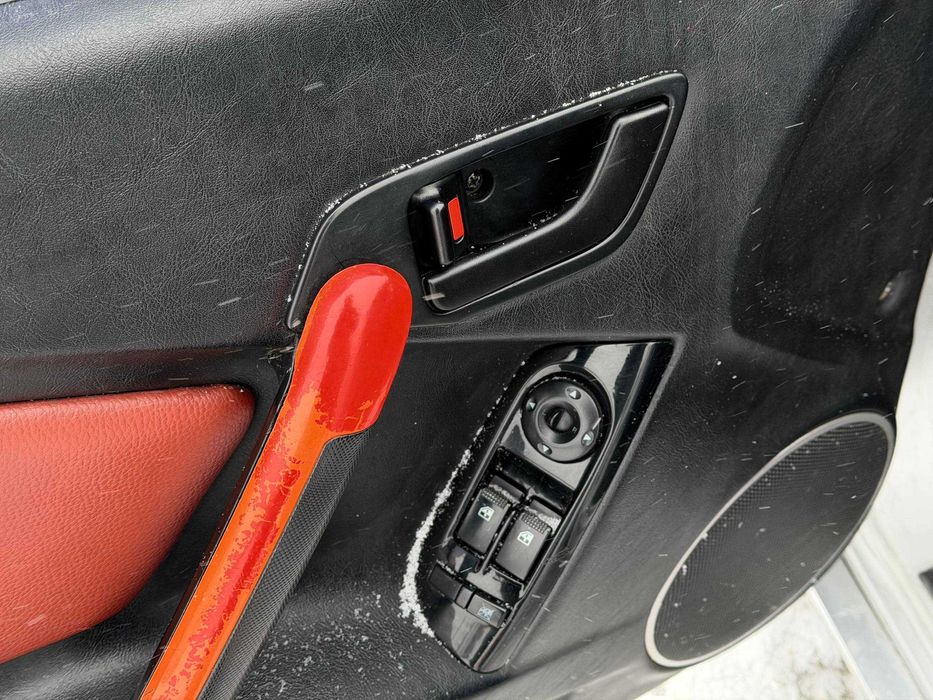 Avtorak Hyundai Tiburon