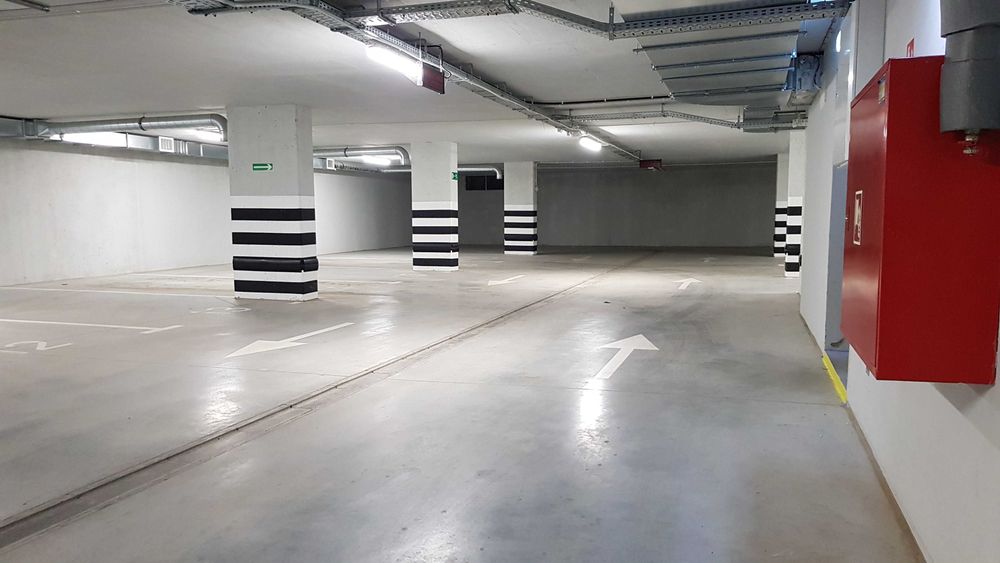 Miejsce garażowe w hali Powst. Śląskich 1 (Ornament) Pomorzany/Centrum - Widok 5
