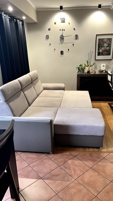 Narożnik rozkładany z funkcją spania