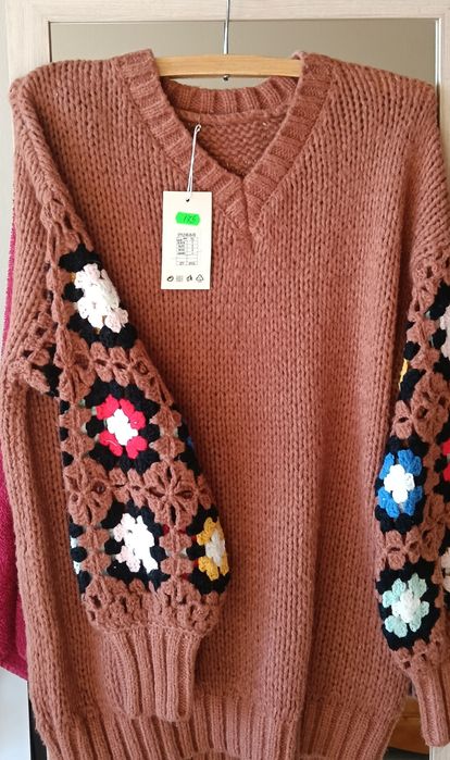 Super sweter z cudnymi rękawami