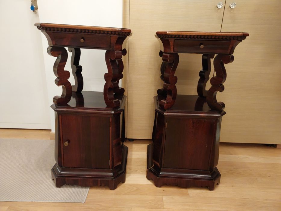 Antyczne, zabytkowe, przedwojenne szafki, kolumny