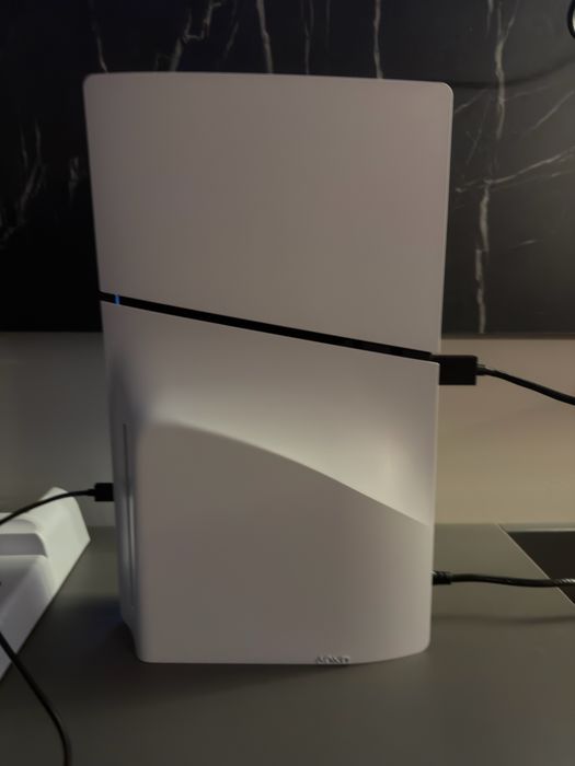 Konsola PS5 Slim Chassis E+Horizon Zero, assasins creed, podstawka
