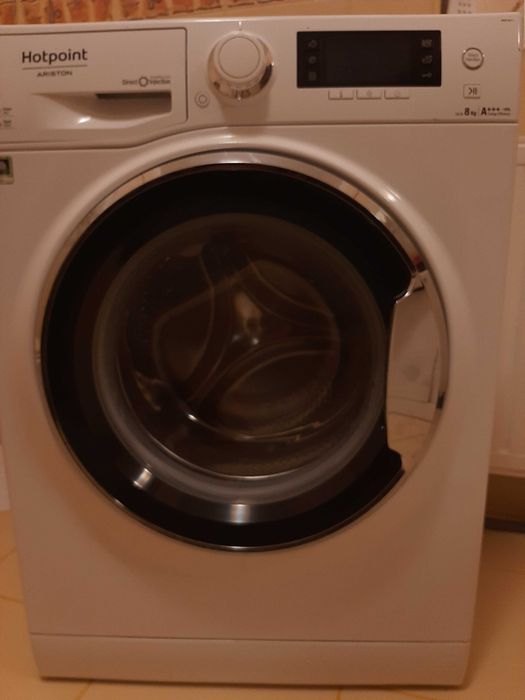 Pralka Hotpoint 8kg uszkodzone łożyska na części