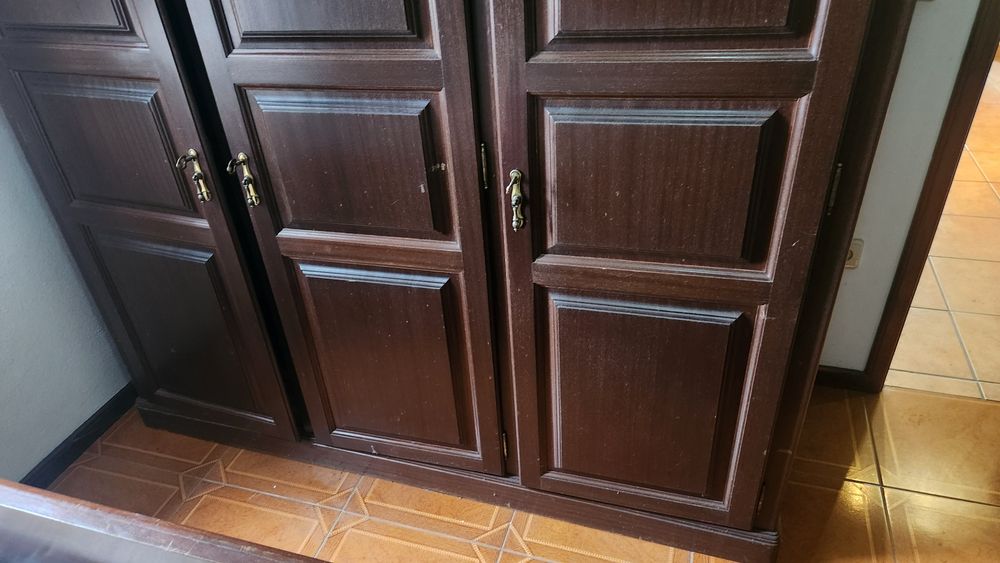 Quarto completo  em madeira