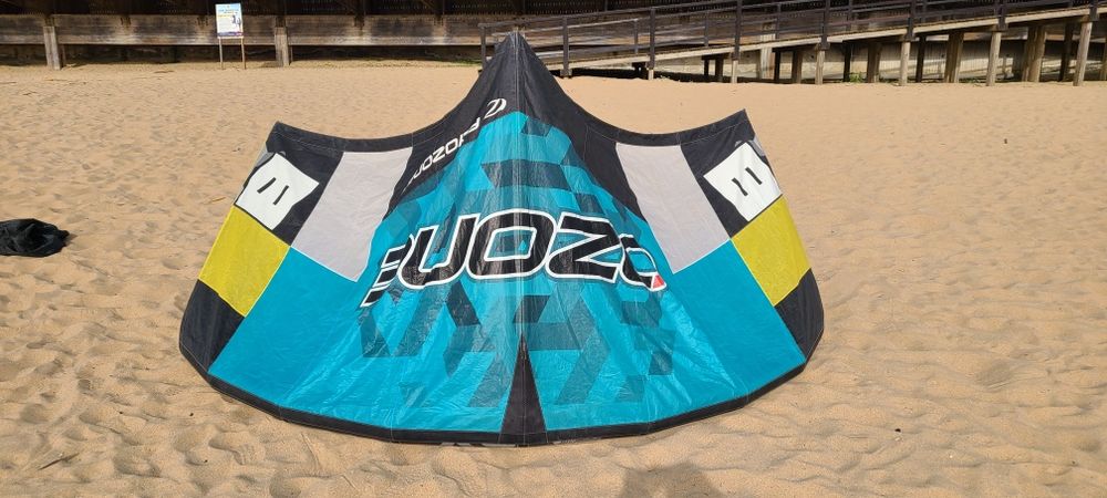 Kitesurf Ozone catalyst 8m