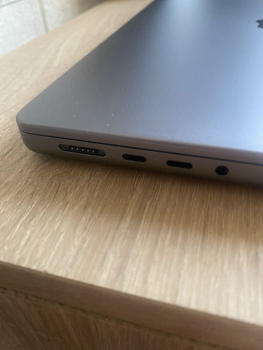 MacBook Pro 14” M1 Pro (2021)