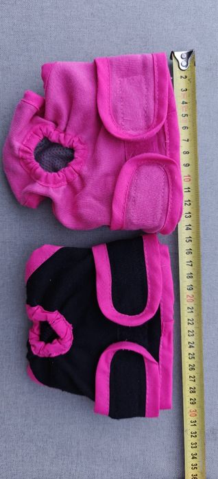 Majteczki dla suczki pieska różowe S