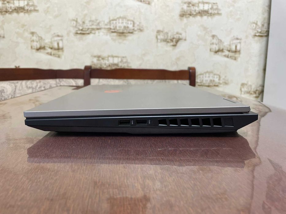 Ноутбук 16" QHD Hasee T8 Pro (i7-14700HX/16Gb/SSD 1Tb/RTX5070)