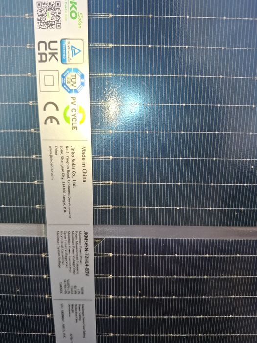 Moduly fotowoltaiczne Jinko solar 565w