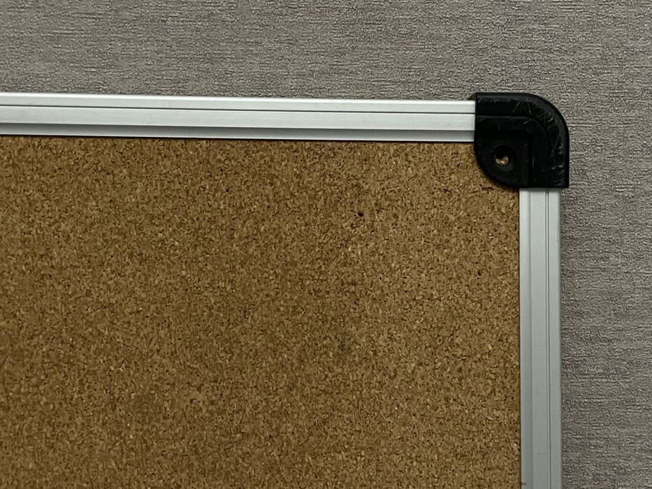 Коркова дошка 66*1000