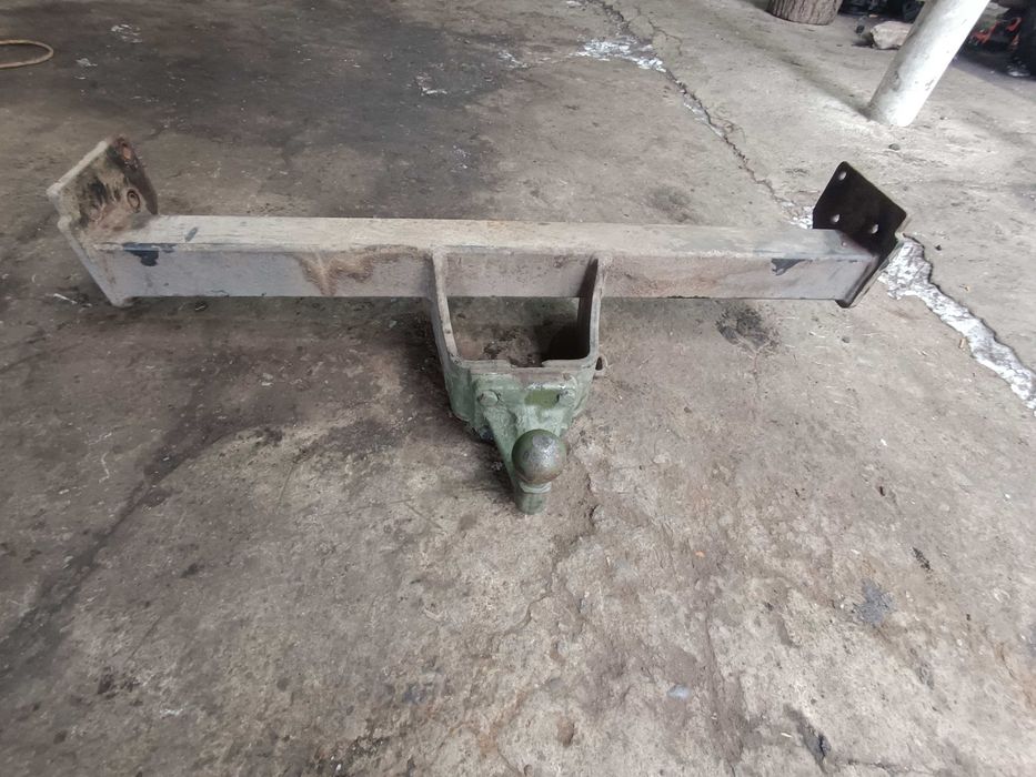 Фаркоп Ниссан Террано Прицепное Форд Маверик Nissan Terrano 2