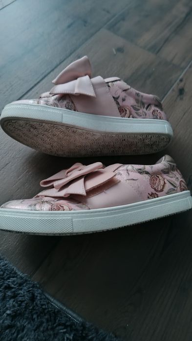Buty wiosenne wizytowe eleganckie roz 35 American Club