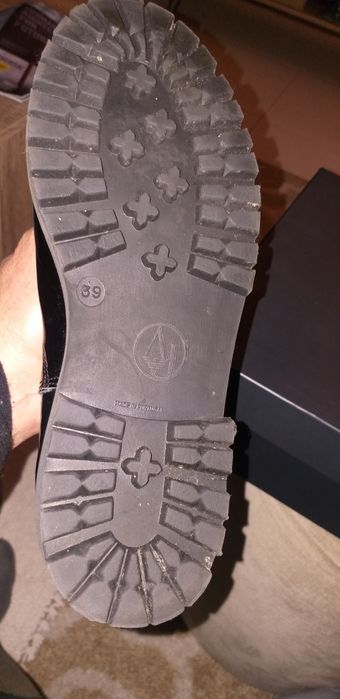 Botas de senhora Armani N.39