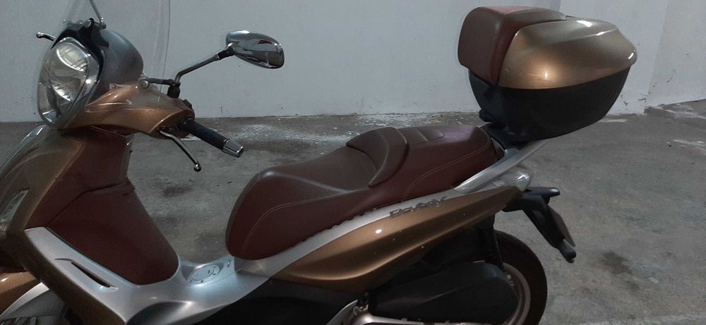 Scooter 125 piagio
