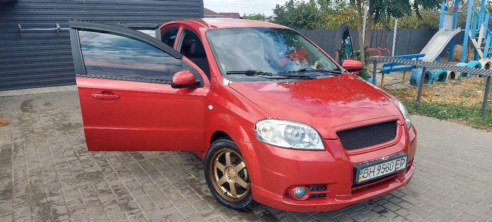 Продам Шевроле  Chevrolet Aveo  t 250