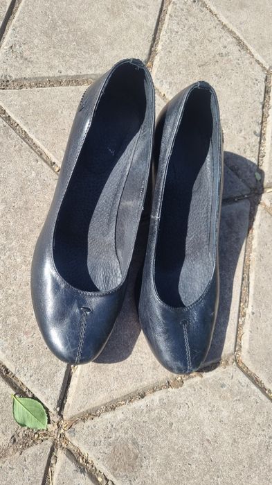 Туфлі чорні шкіряні