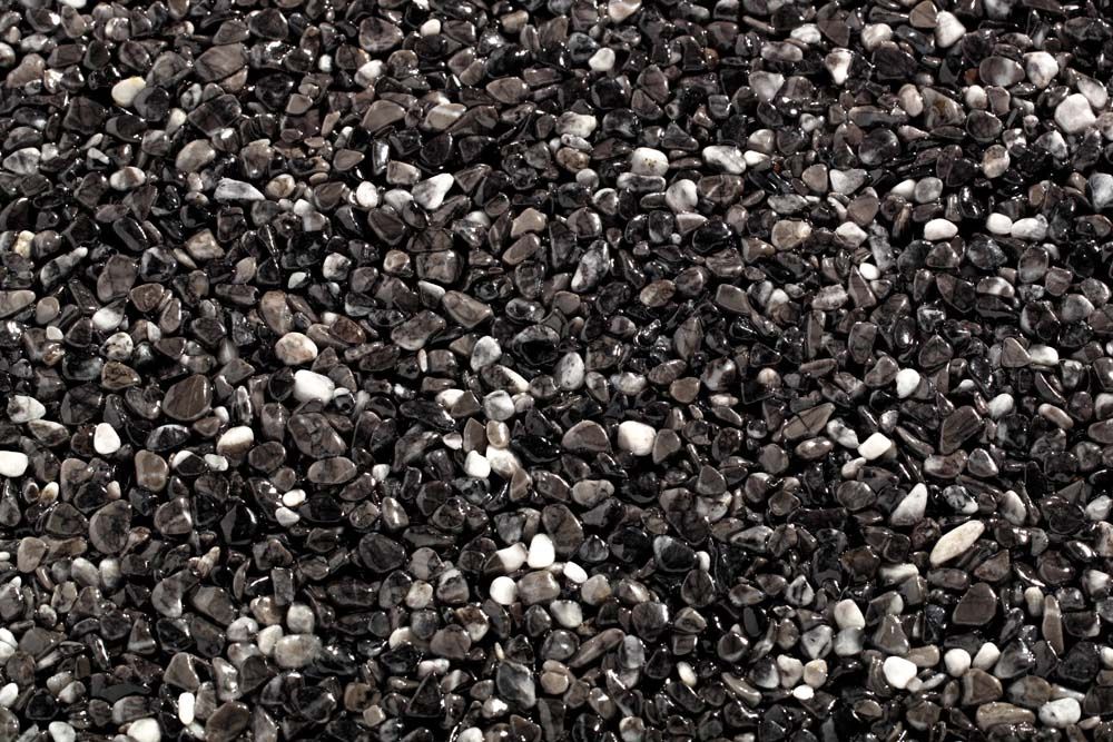 Kamienne dywany otoczaki marmurowe kruszywa na posadzki tarasy balkony