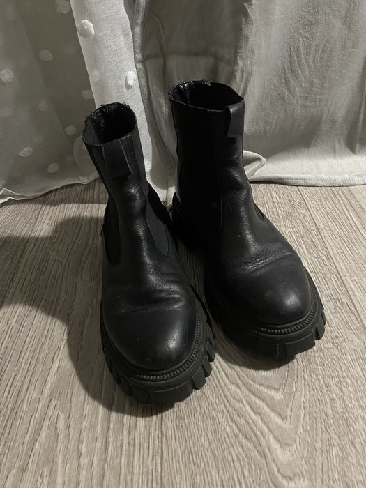 Челсі кросівки стильні