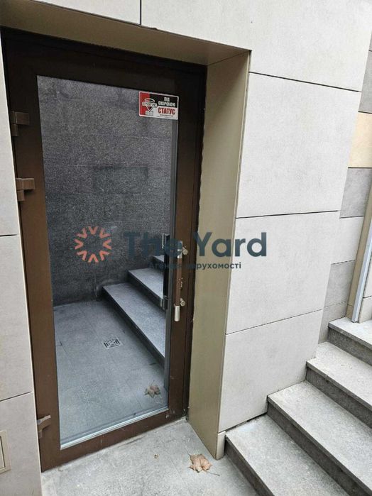 Продаж фасадного комерційного приміщення ЖК Бульвар Фонтанів Печерськ