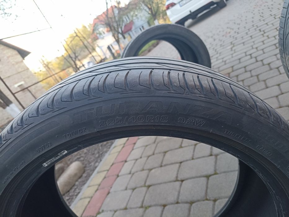 Продається пара коліс