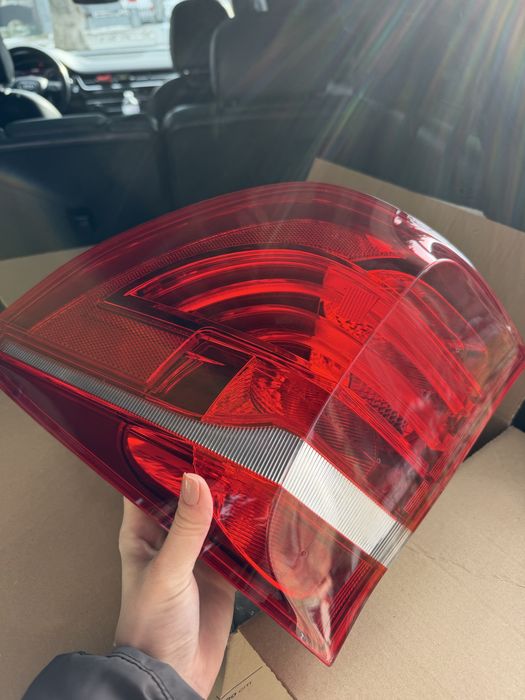 Продам задні фари комплект BMW X3 2016