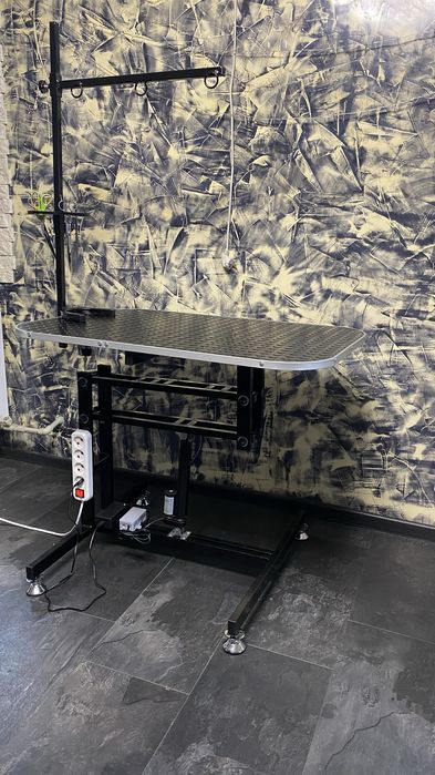 Стіл с електропідьемником для грумінгу,стол электртческий для стрижки