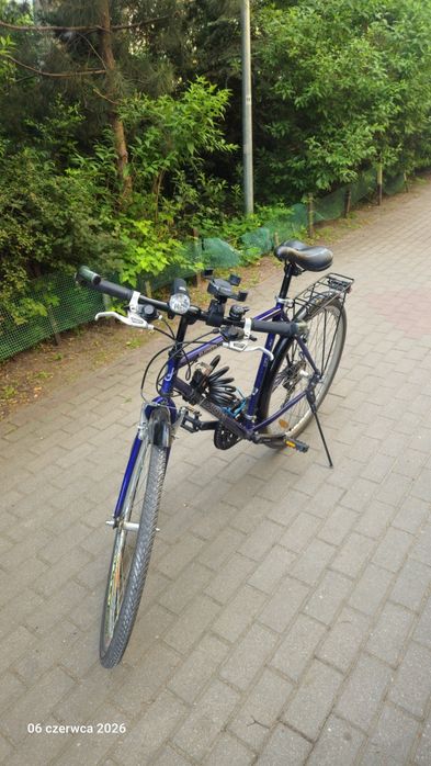 Rower trekkingowy 28 cali Unibike Shimano