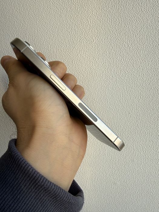 iPhone 15 Pro 256 Gb White At&T