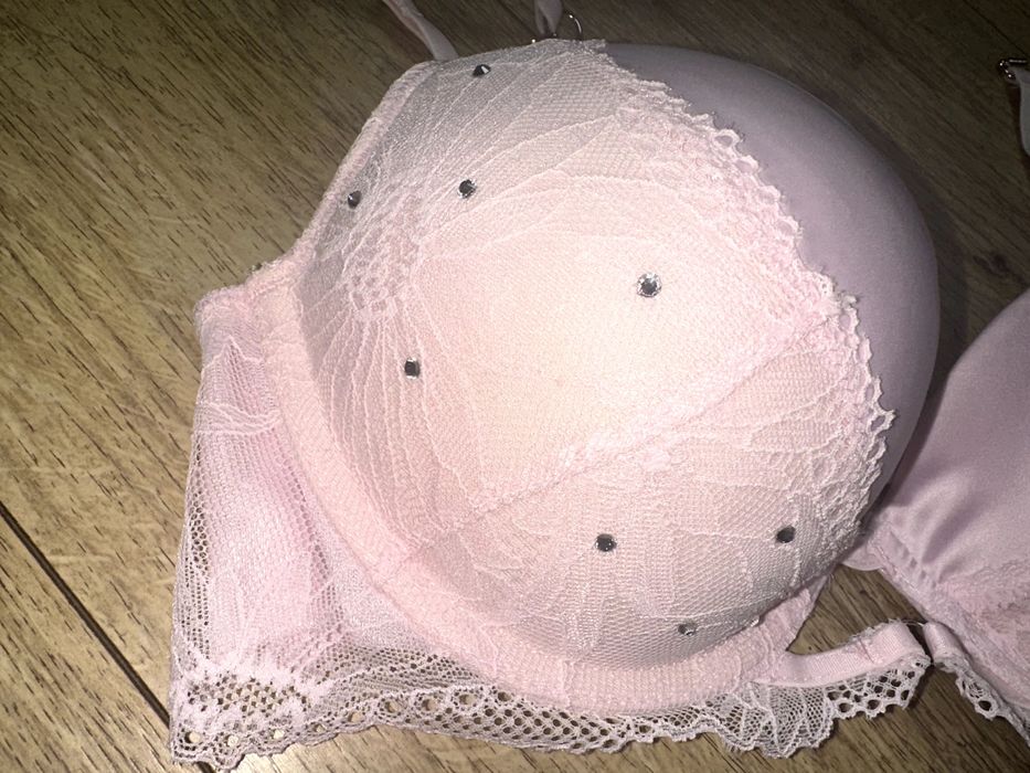 Primark biustonosz śliczny. z push up nowy 80 B