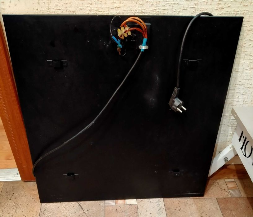 Обігрівач настінний керамічний Висилаю