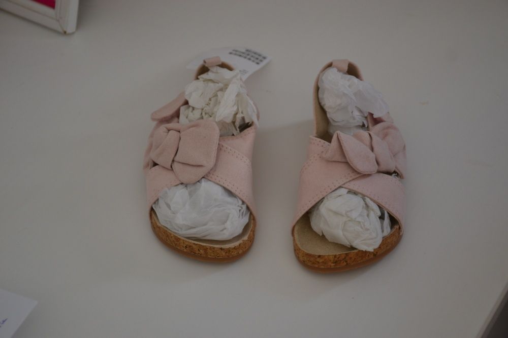 Saldálias número 23 menina