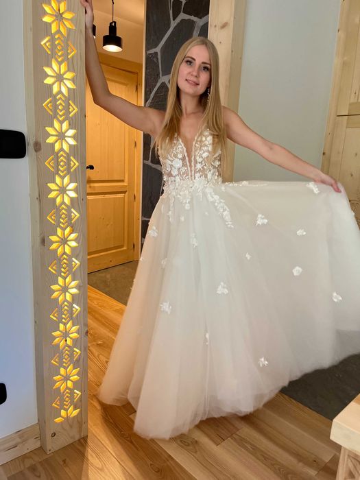 Piękna Suknia Ślubna