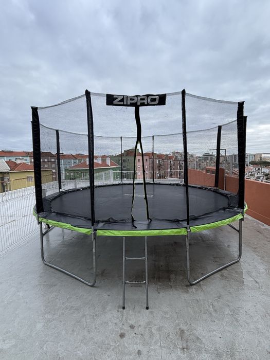 Aluguer de Insufláveis